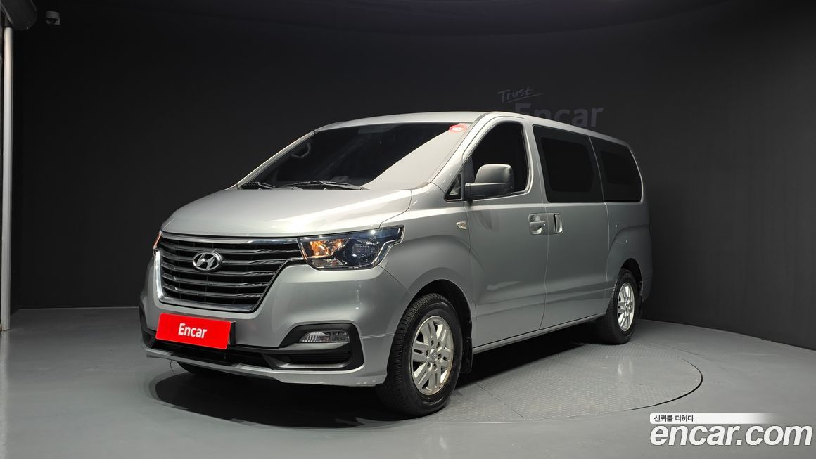 Hyundai Starex 2019