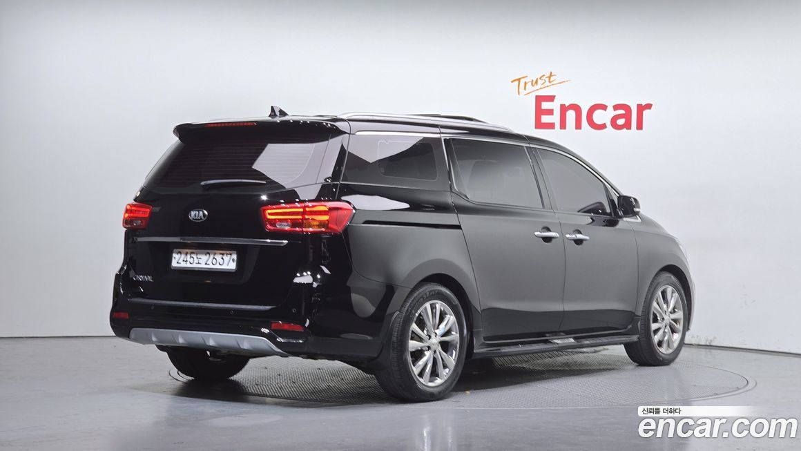Kia Canival 2020