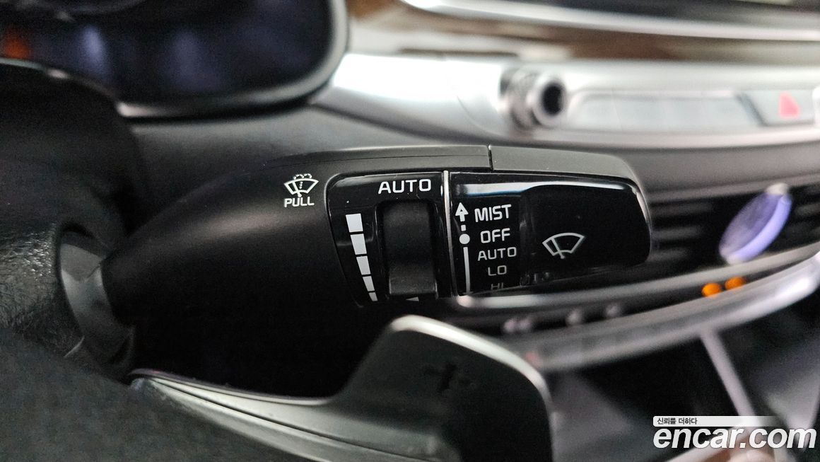 Kia K9 2019