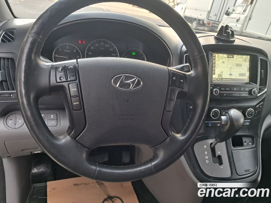 Hyundai Starex 2018