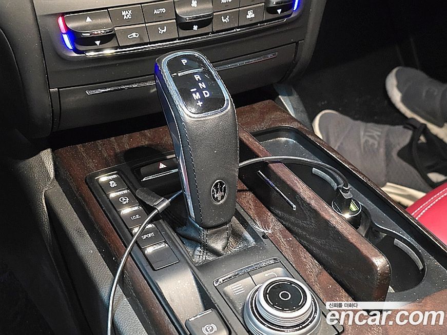 Maserati Ghibli 2019