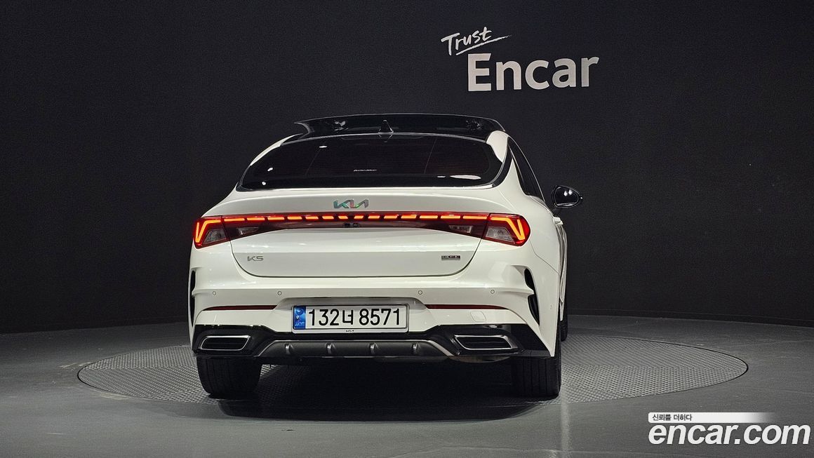Kia K5 2023