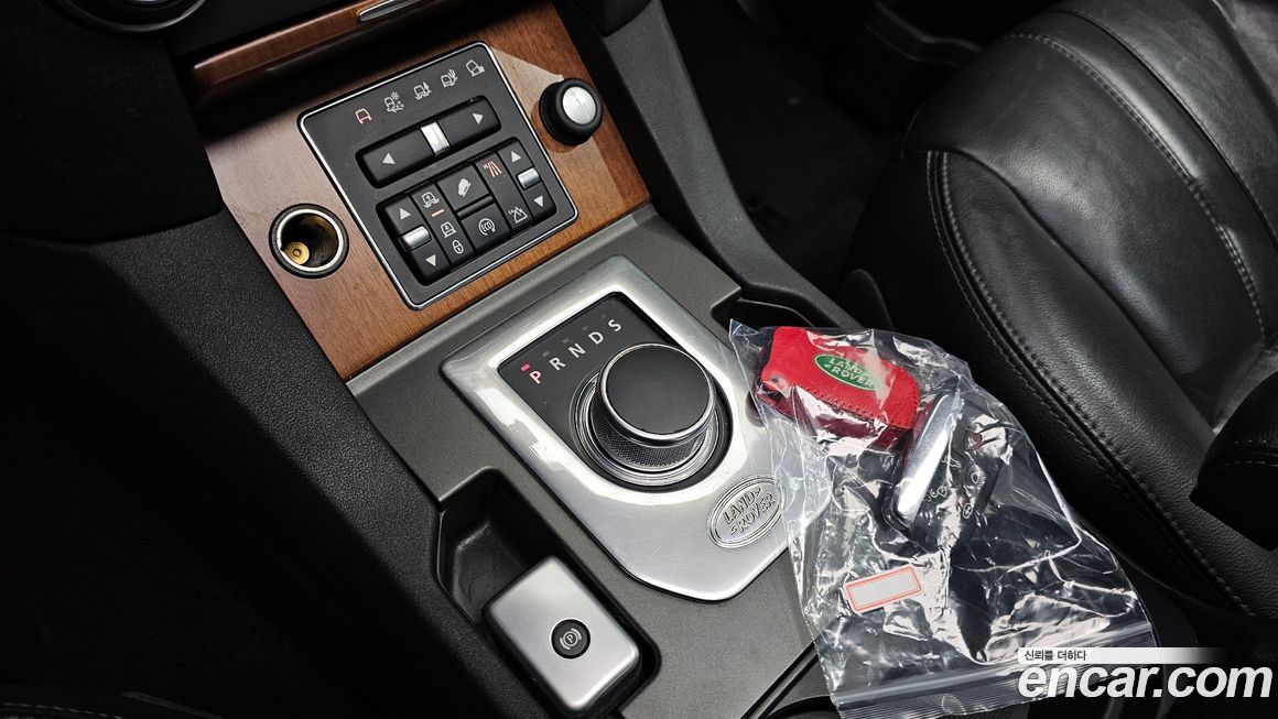 Land Rover Discovery 2016