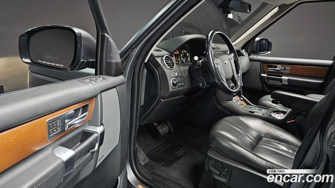 Land Rover Discovery 2016