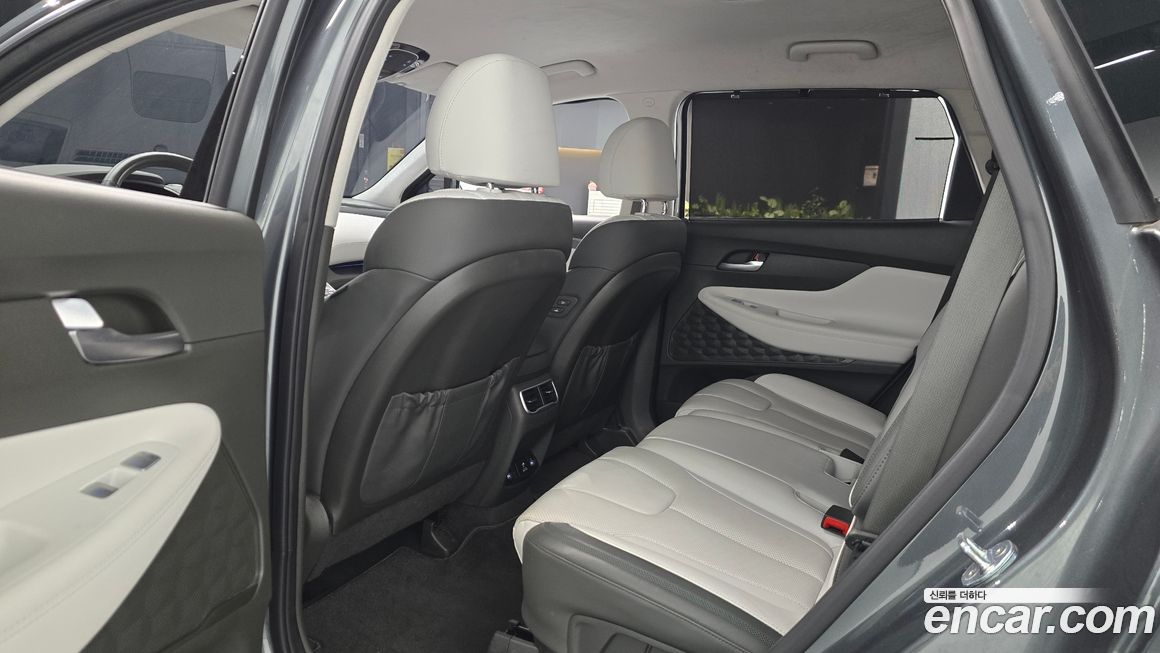 Hyundai Santafe 2022