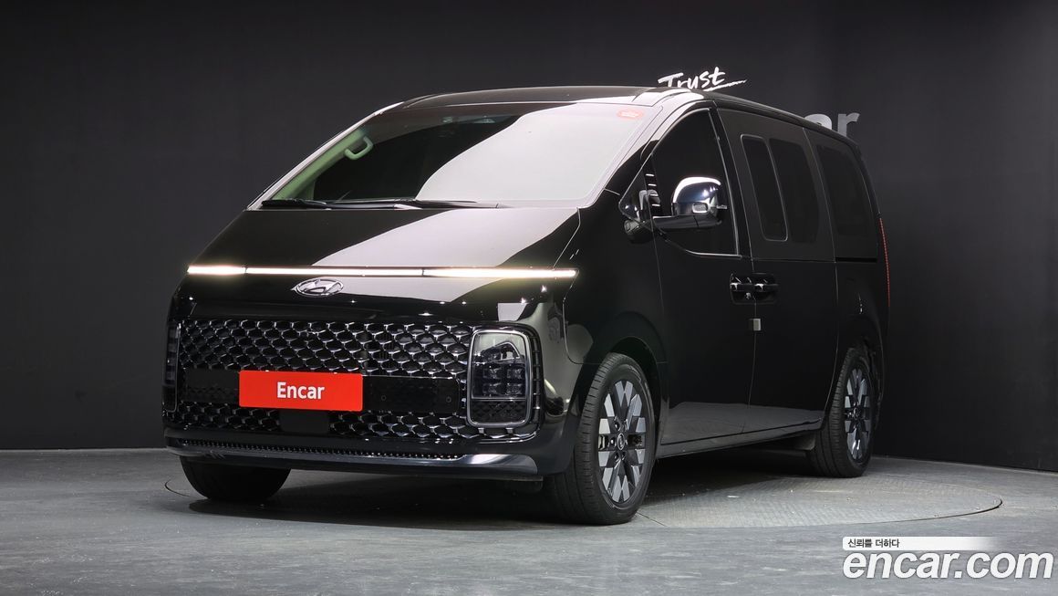 Hyundai Staria 2022