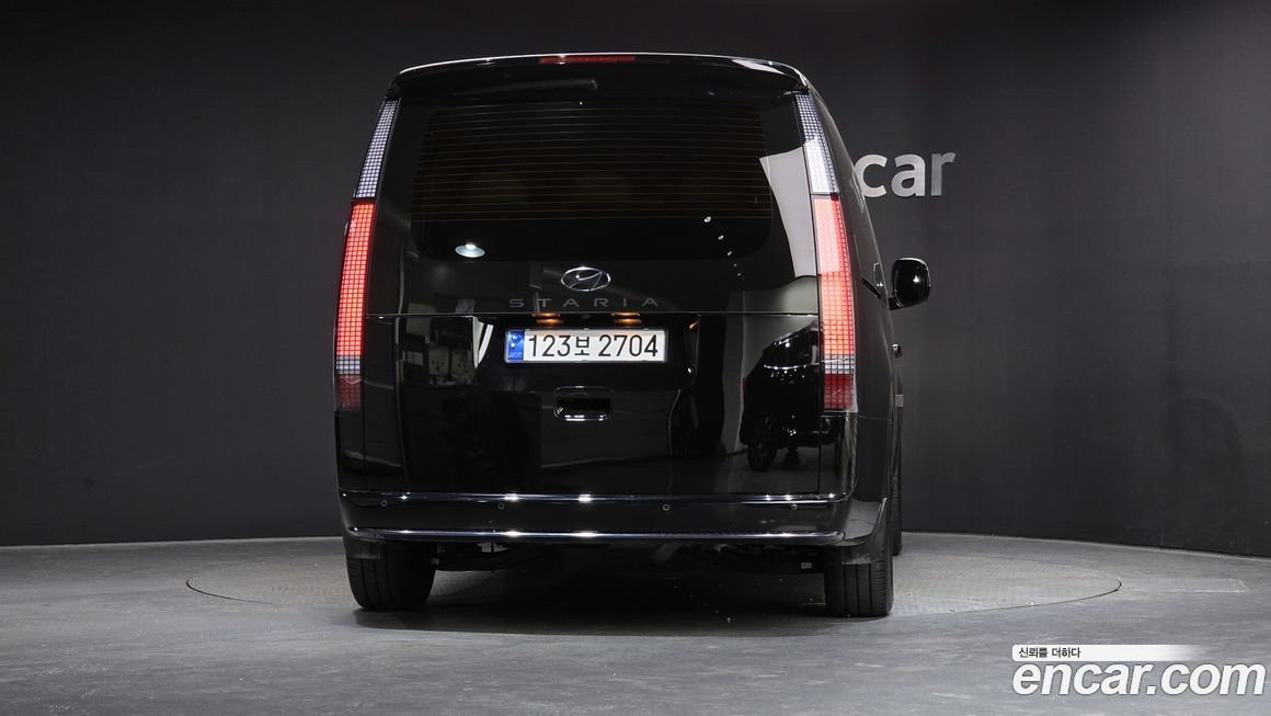 Hyundai Staria 2022
