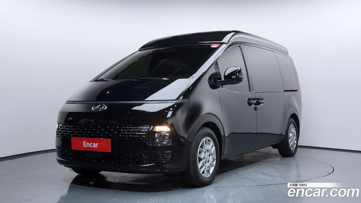 Hyundai Staria 2023