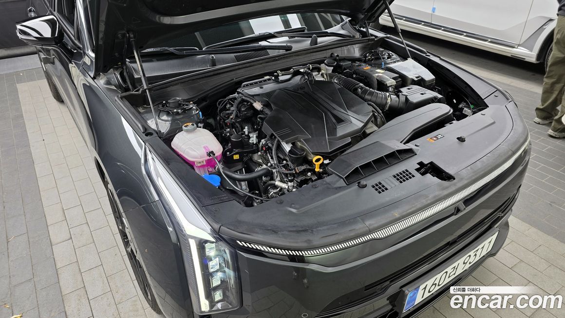 Kia K8 2025