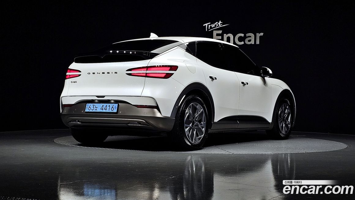 Genesis GV60 2023