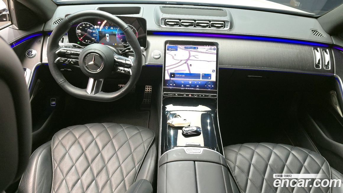 Mercedes-Benz S-Class 2023