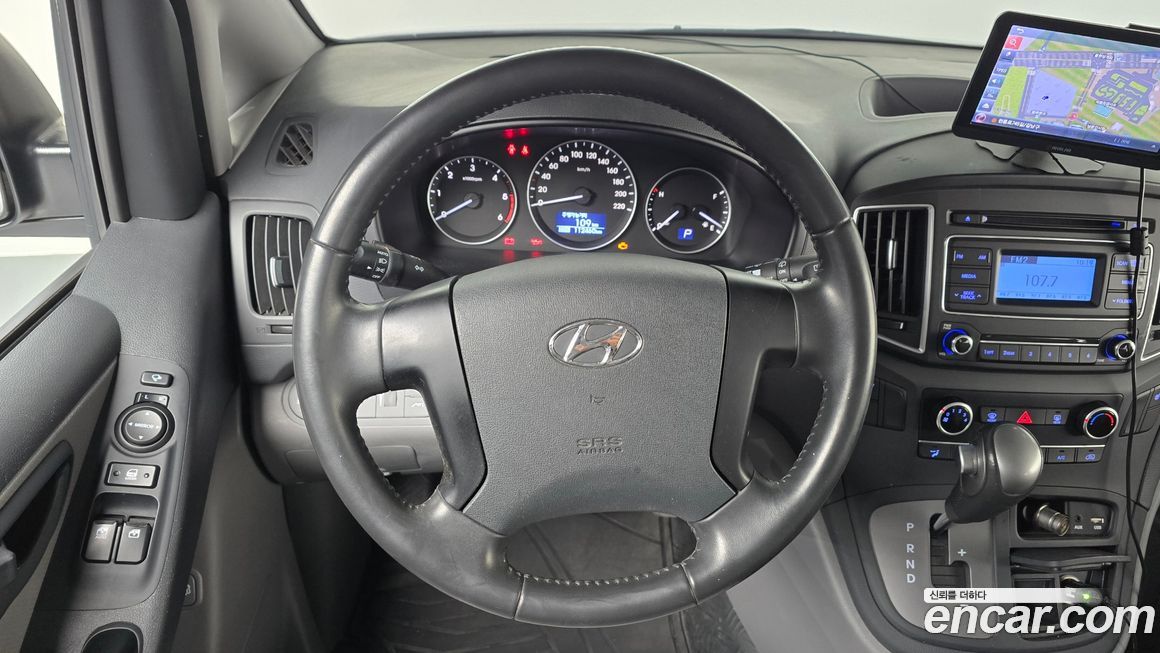 Hyundai Starex 2021