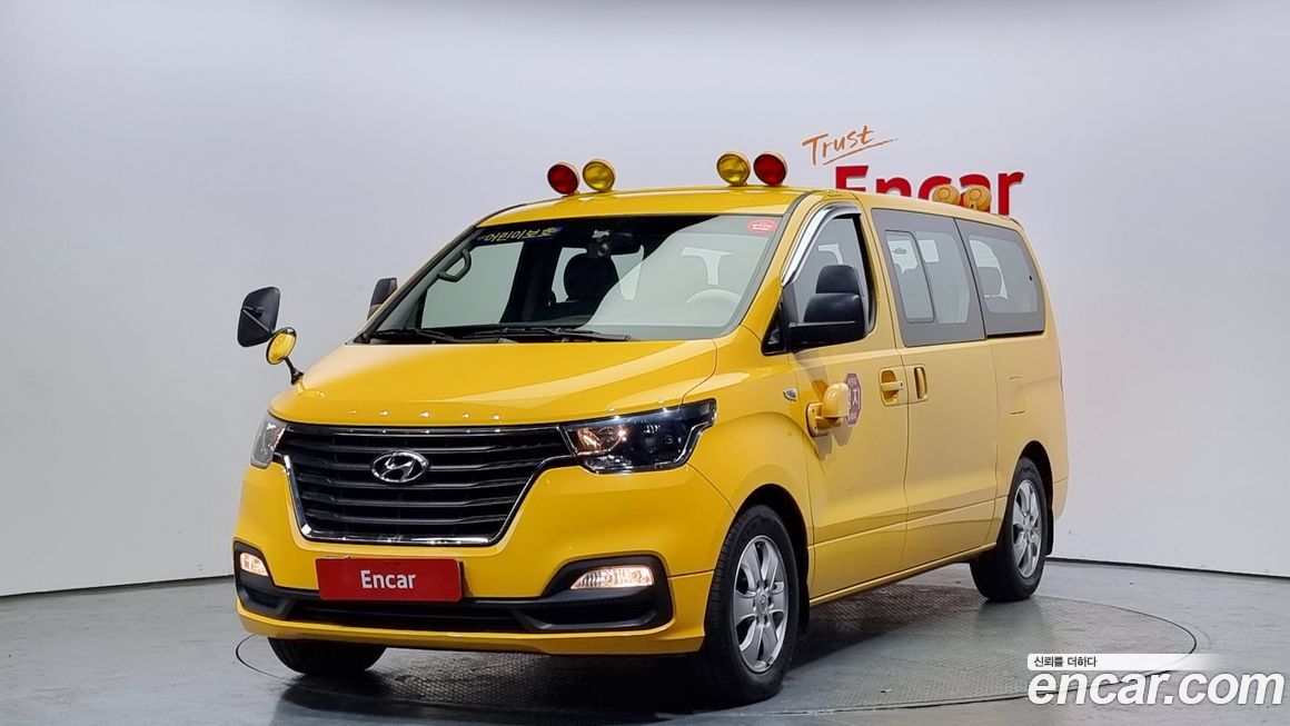 Hyundai Starex 2019
