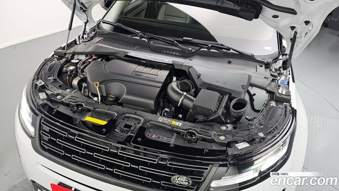 Land Rover Range Rover Evoque 2024