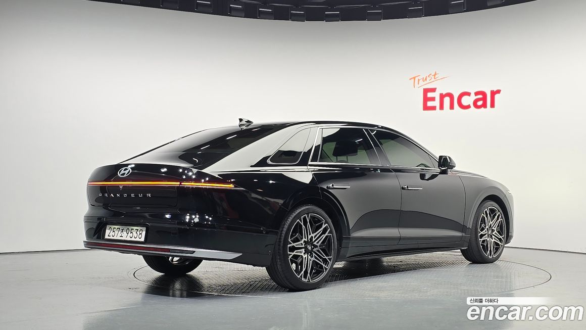 Hyundai Grandeur 2023