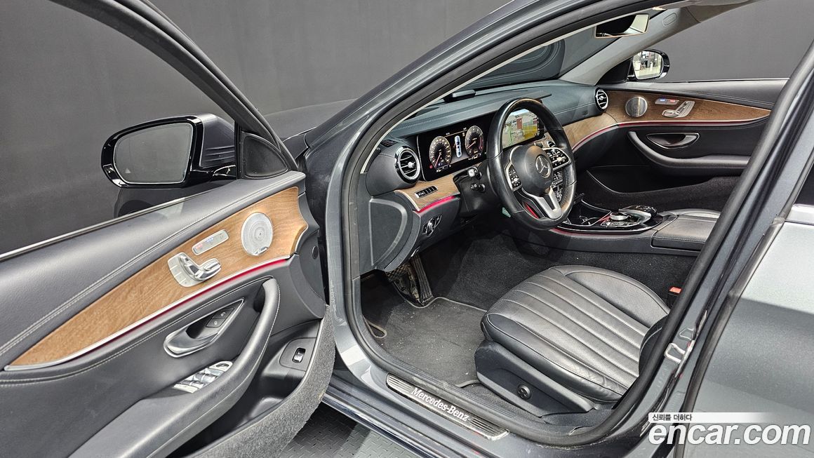 Mercedes-Benz E-Class 2019