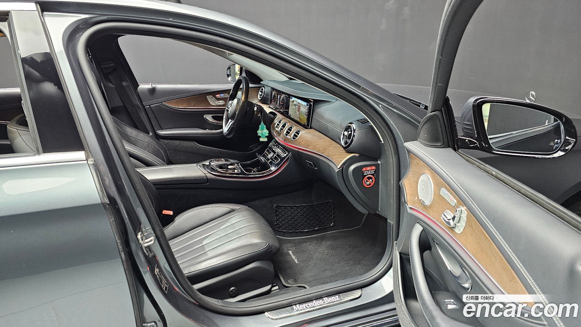 Mercedes-Benz E-Class 2019