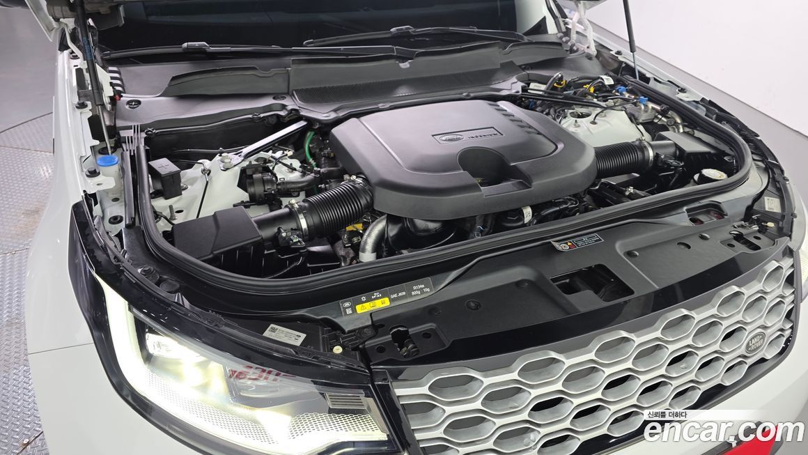 Land Rover Discovery 2023