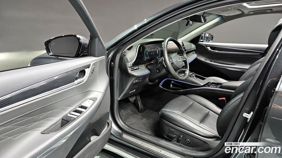 Hyundai Grandeur 2021