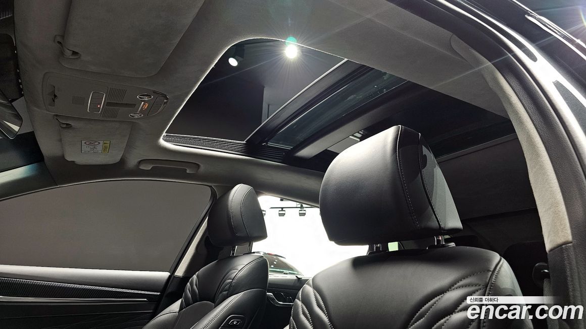 Hyundai Grandeur 2021