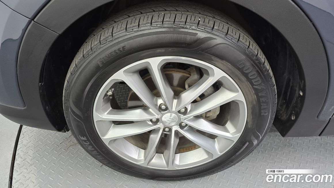 Hyundai Santafe 2016