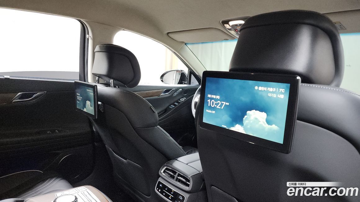 Genesis G80 2023