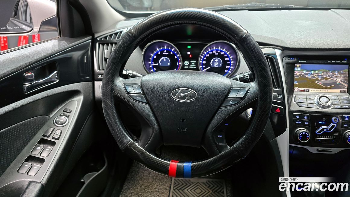 Hyundai Sonata 2010