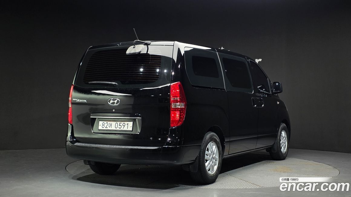 Hyundai Starex 2018