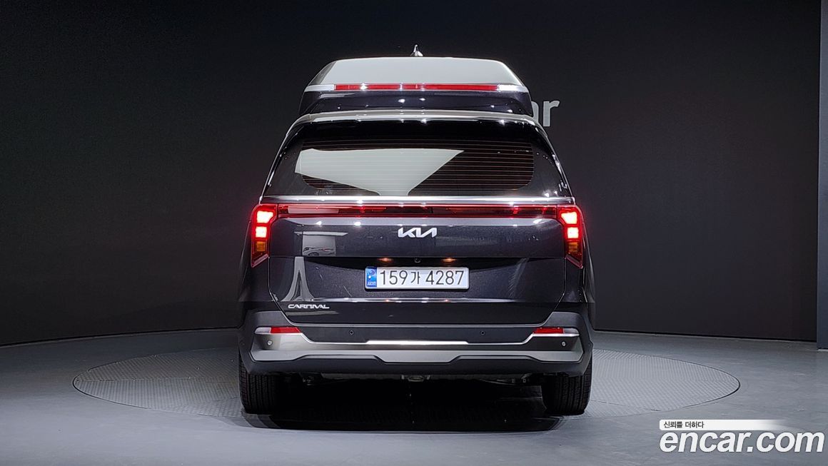 Kia Canival 2025