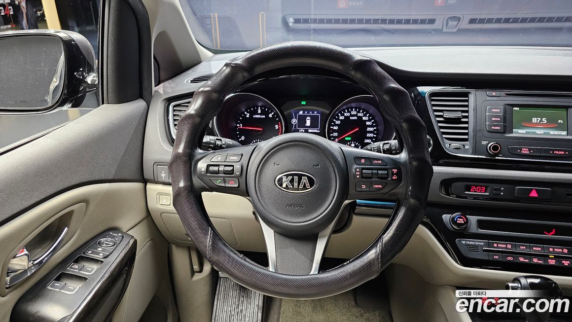 Kia Canival 2016