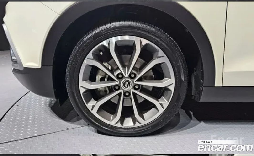 KG_Mobility_Ssangyong TIBOLI 2017