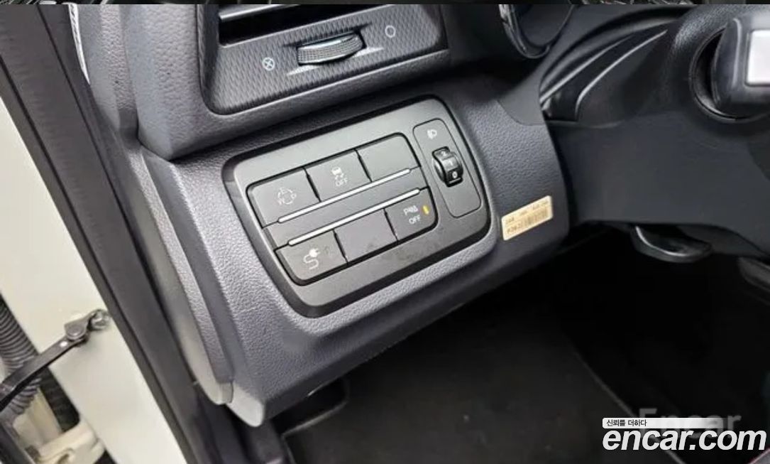 KG_Mobility_Ssangyong TIBOLI 2017