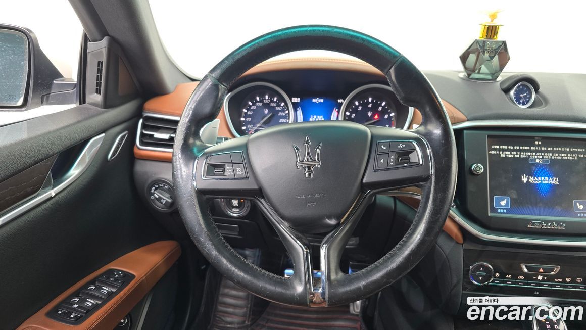 Maserati Ghibli 2016