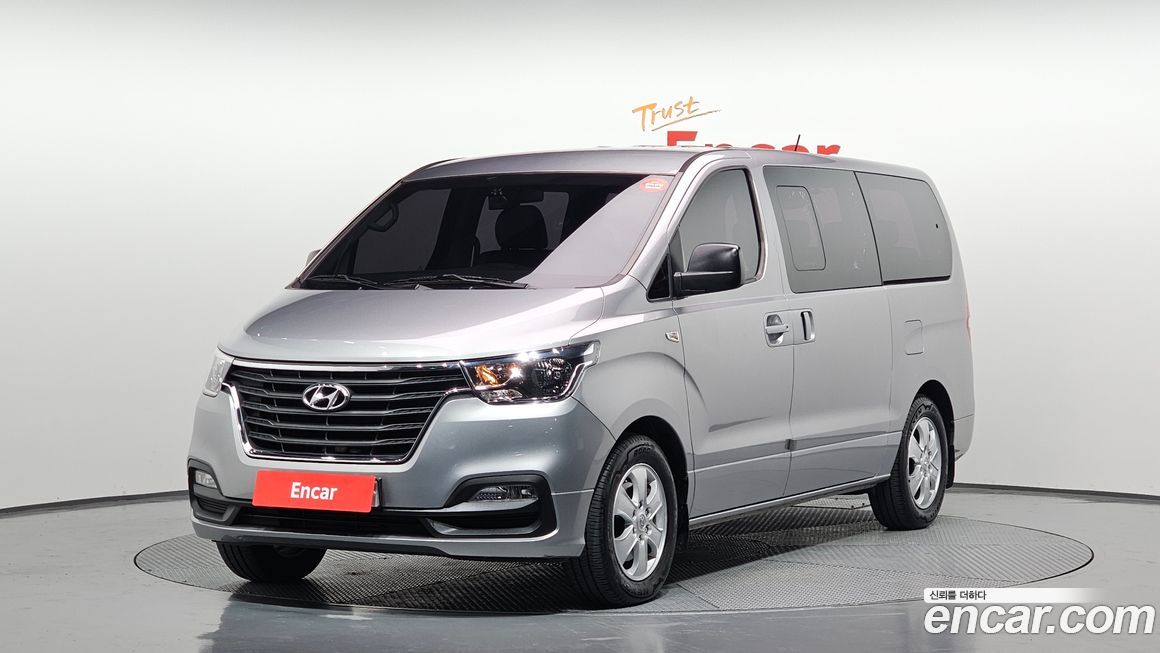 Hyundai Starex 2019