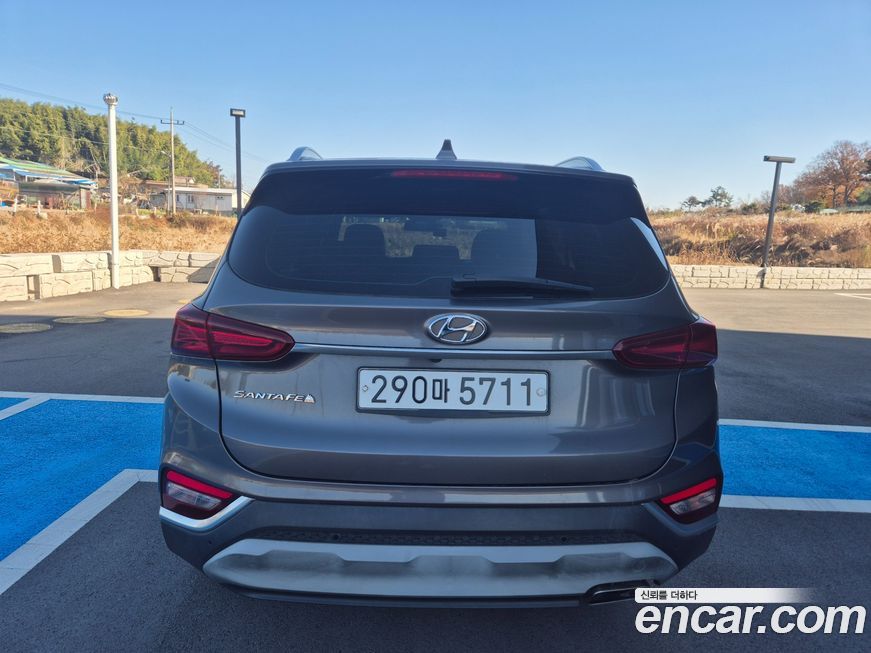 Hyundai Santafe 2020