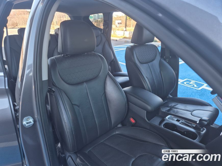 Hyundai Santafe 2020