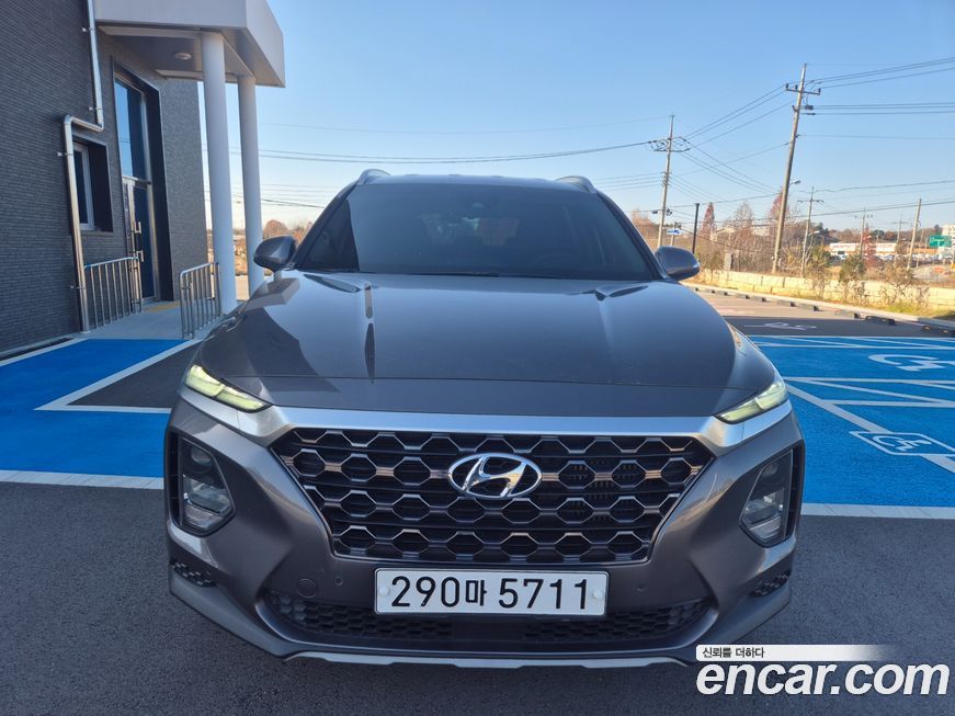 Hyundai Santafe 2020