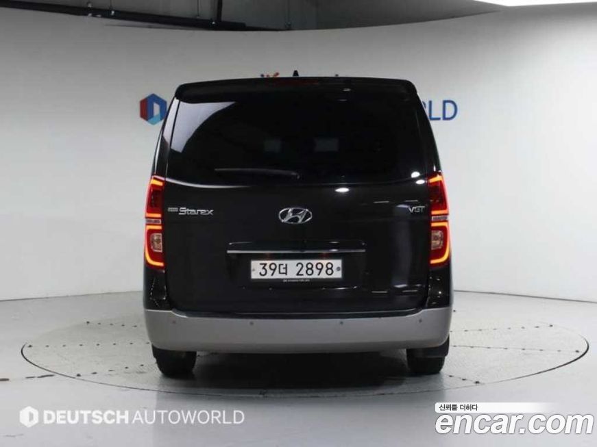 Hyundai Starex 2019
