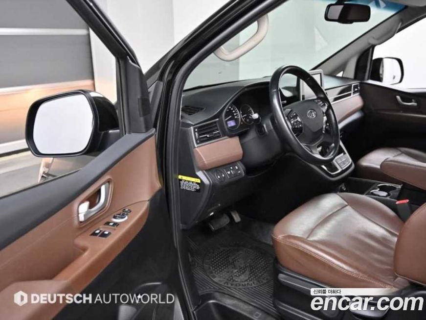 Hyundai Starex 2019