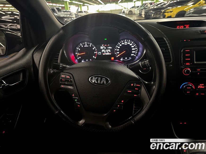 Kia K3 2015