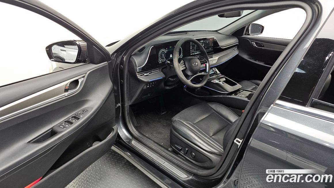 Hyundai Grandeur 2022