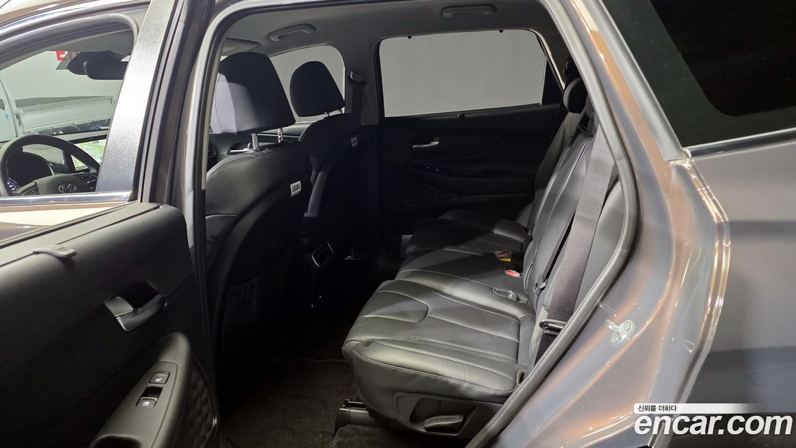 Hyundai Santafe 2022