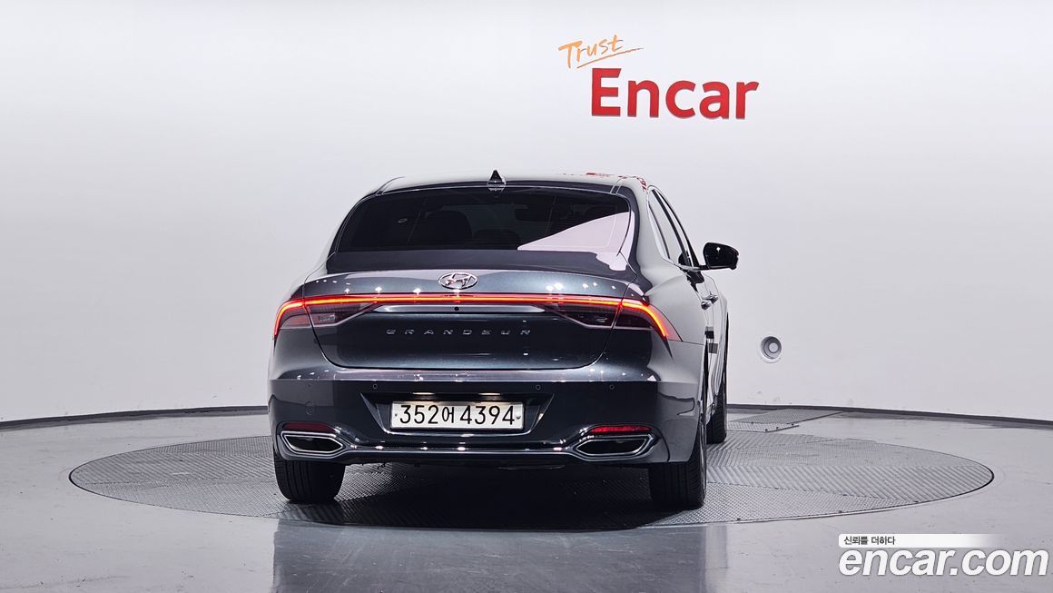 Hyundai Grandeur 2022