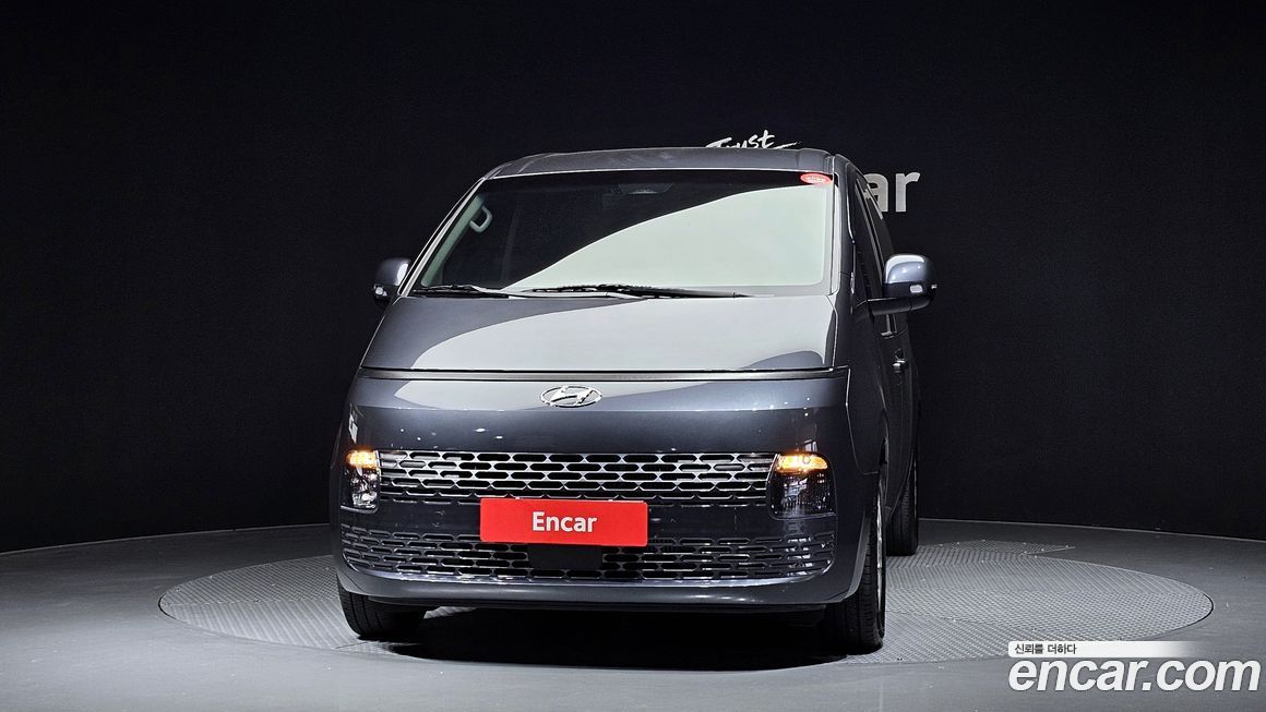 Hyundai Staria 2024