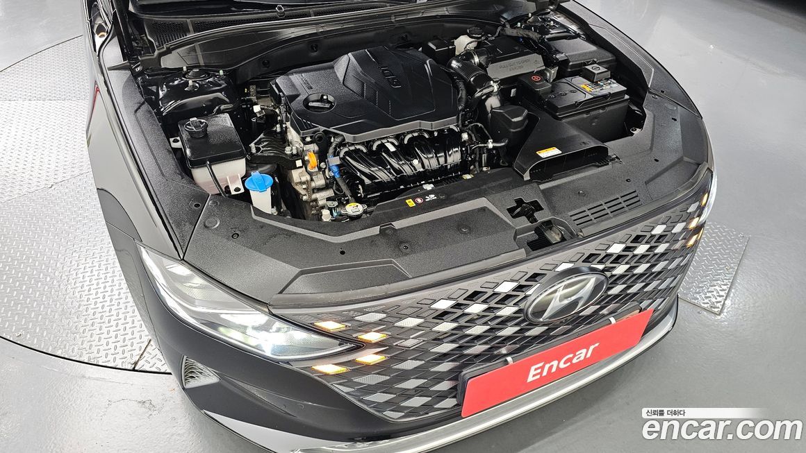 Hyundai Grandeur 2022