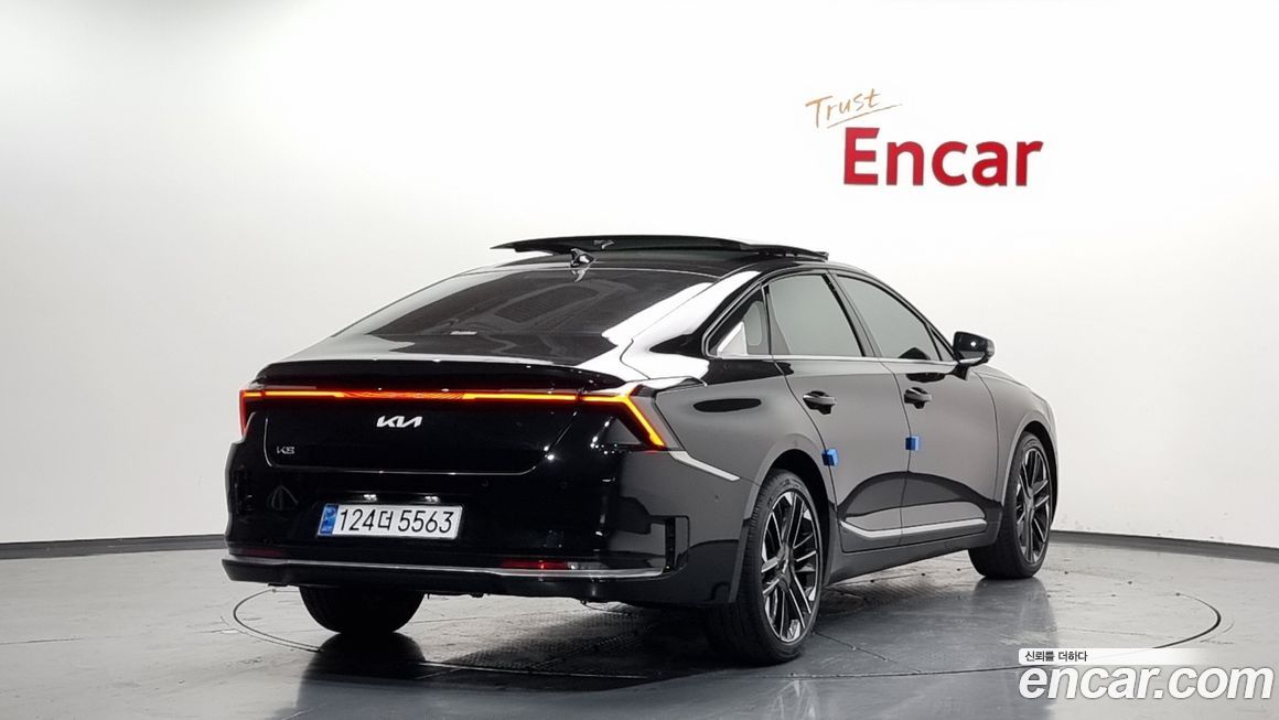 Kia K8 2025
