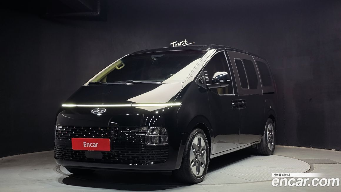 Hyundai Staria 2022