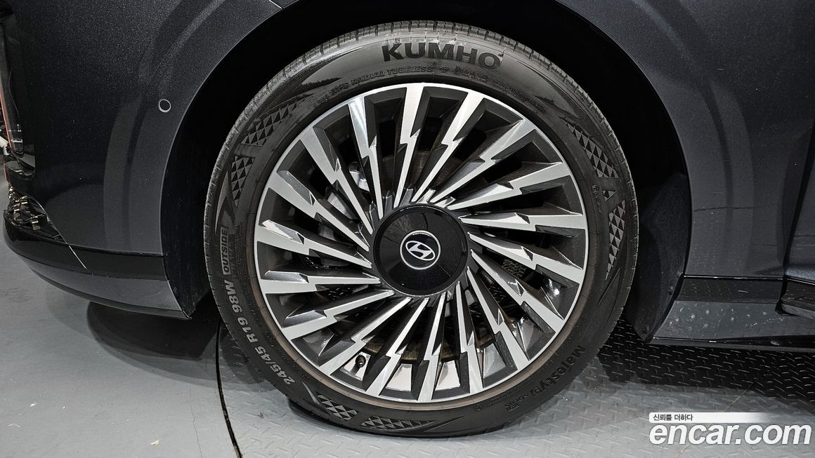 Hyundai Grandeur 2023