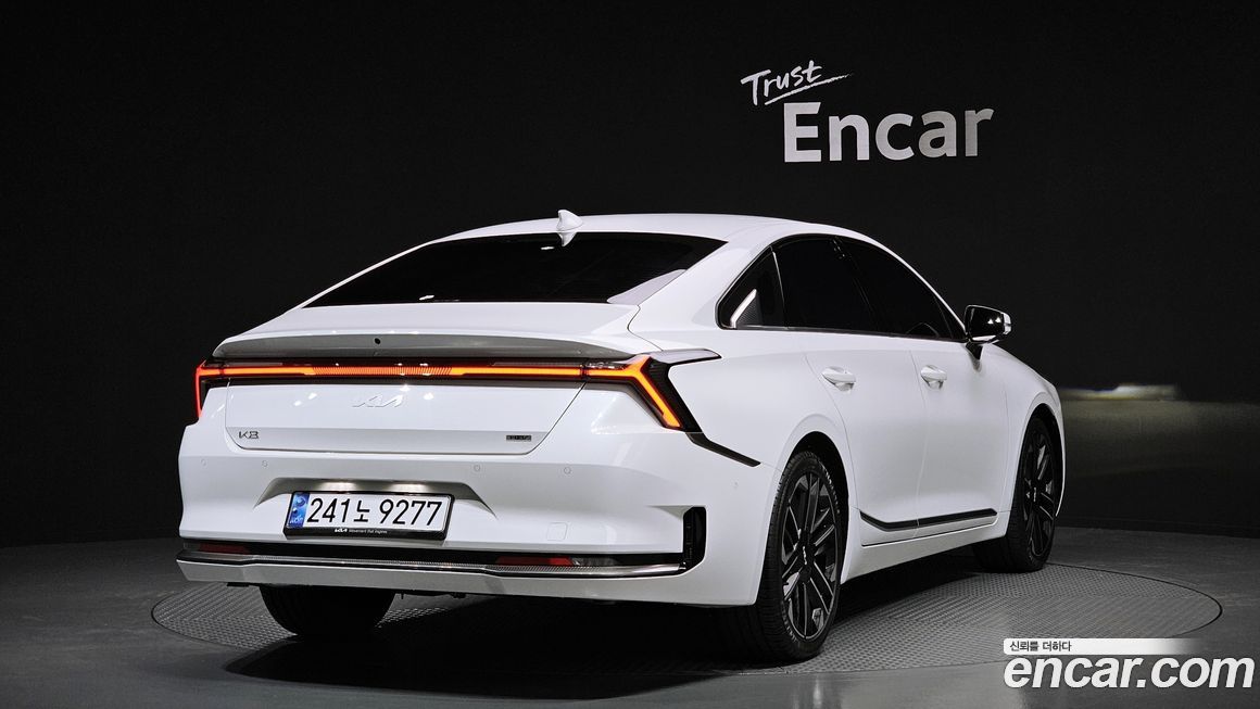 Kia K8 2025