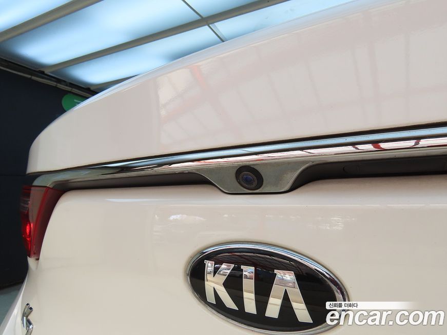 Kia K7 2016
